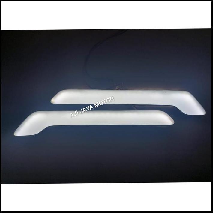 BEST DEAL LAMPU BODYKIT XPANDER CROSS DRL LAMPU DEPAN BODYKIT XPANDER CROSS 