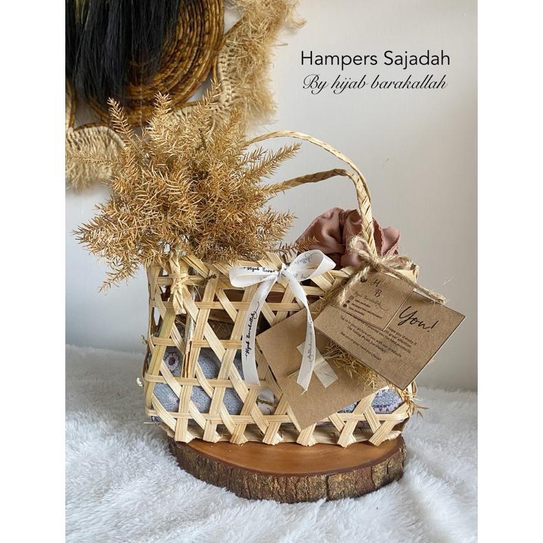 BEST SALE HAMPERS PREMIUM ISI SAJADAH/GIFT BOX SAJADAH/HAMPERS PREMIUM SAJADAH DAN HIJAB