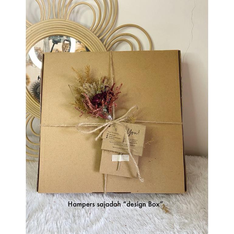 NEW DEALS HAMPERS PREMIUM ISI SAJADAH/GIFT BOX SAJADAH/HAMPERS PREMIUM SAJADAH DAN HIJAB