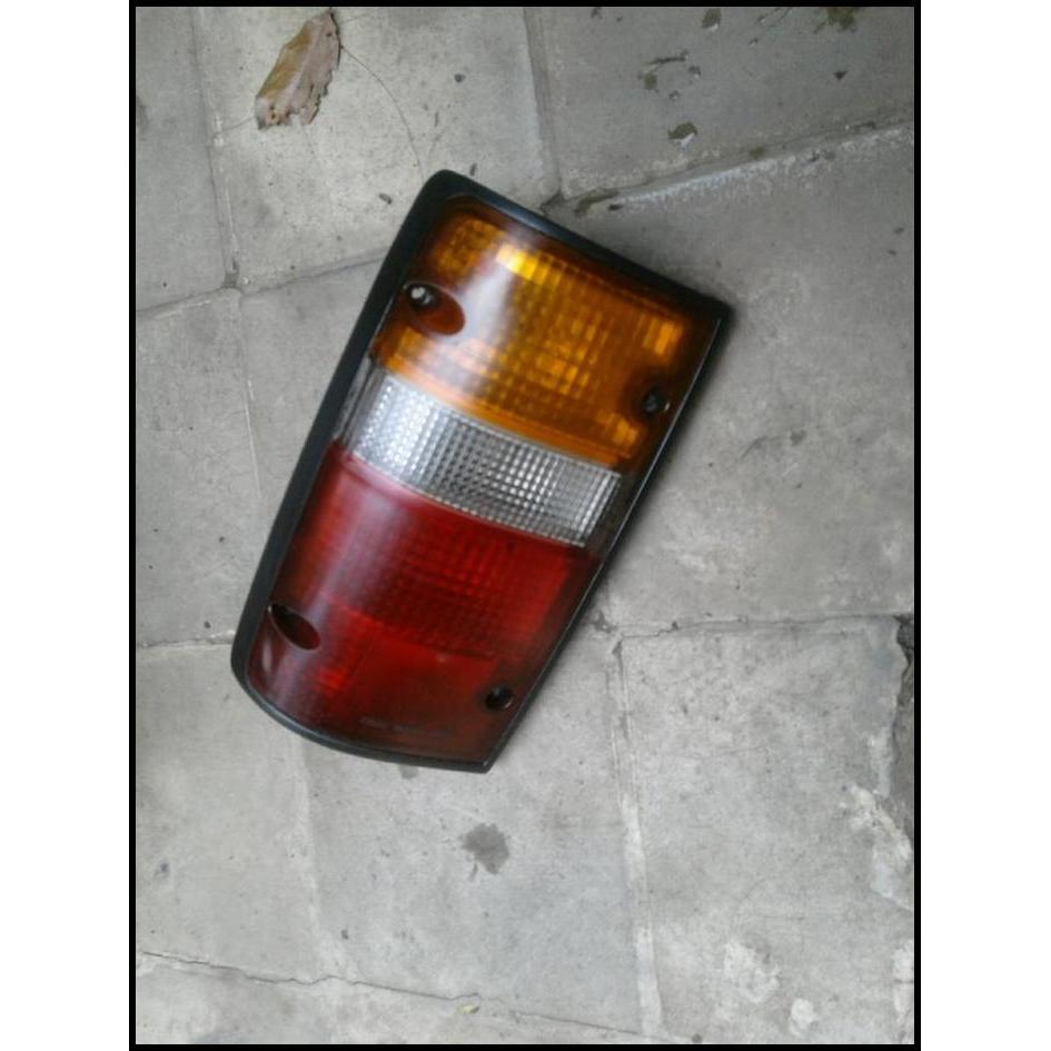 HOT DEAL STOPLAMP KIJANG GRAND KIRI L MERK KOITO 