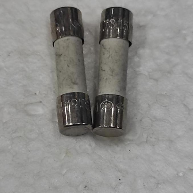 Promo Fuse 3,15A 250V Keramik 5X20Mm Cod