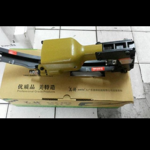 Gun Staples Cl M66 Meite