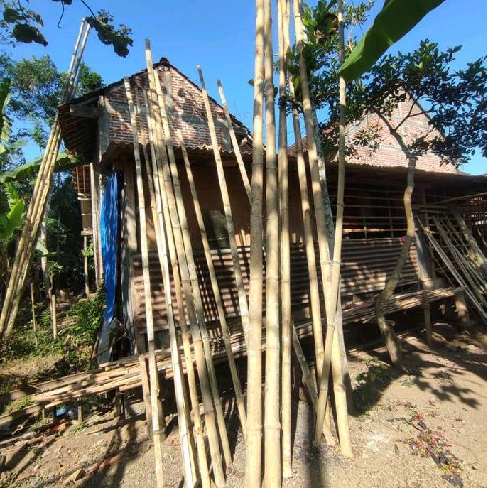 sayap layang layang ukuran 150cm,pegon,lodoyo,gapangan,dll. Benang