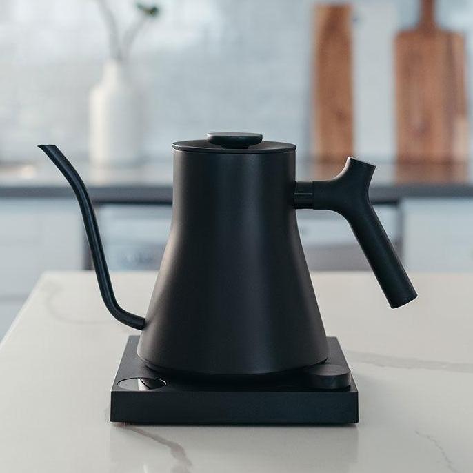 Fellow - Stagg EKG Pro Electric Pour Over Kettle (Matte Black)