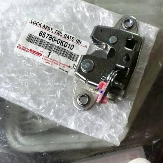 DoorLock Pintu Belakang Hilux Kiri  n Kanan Ori