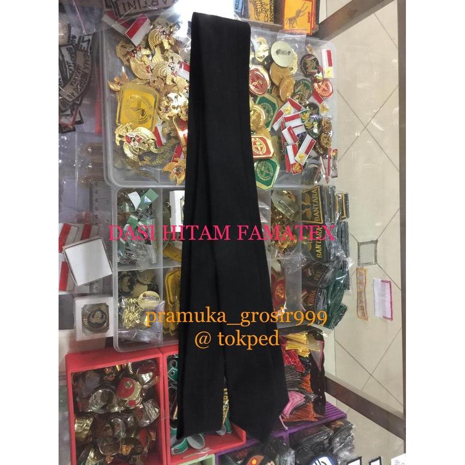 Dasi hitam Famatex