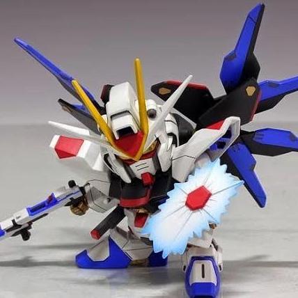 Bandai SD BB Strike Freedom Gundam seed
