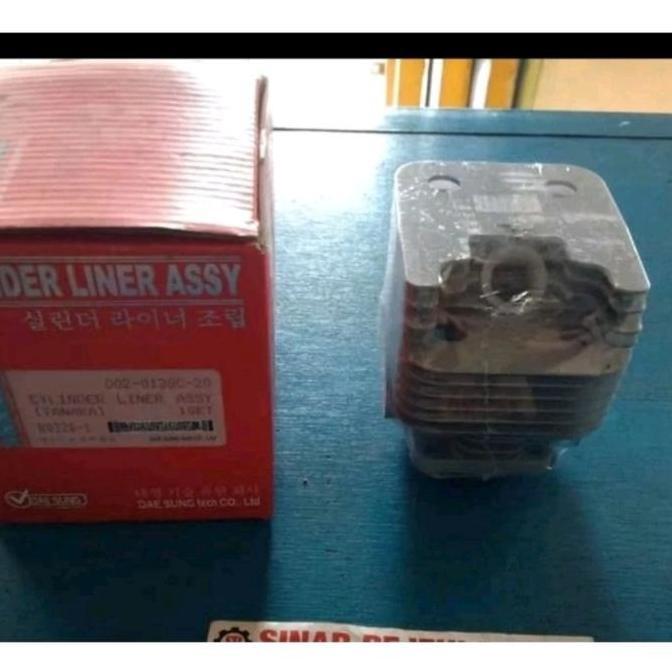 {{{{{{] Cylinder Block Blok Komplit Mesin Potong Rumput 328 DaeSung