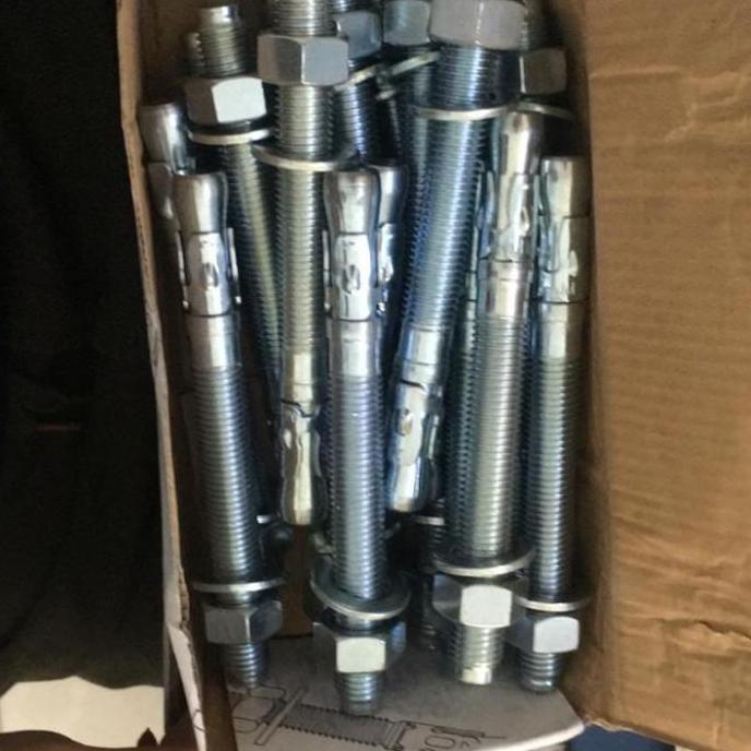 Promo Trubolt Galvanis M12 X 115Mm / Wedge Anchor M12 X 115Mm @100 Pcs Cod