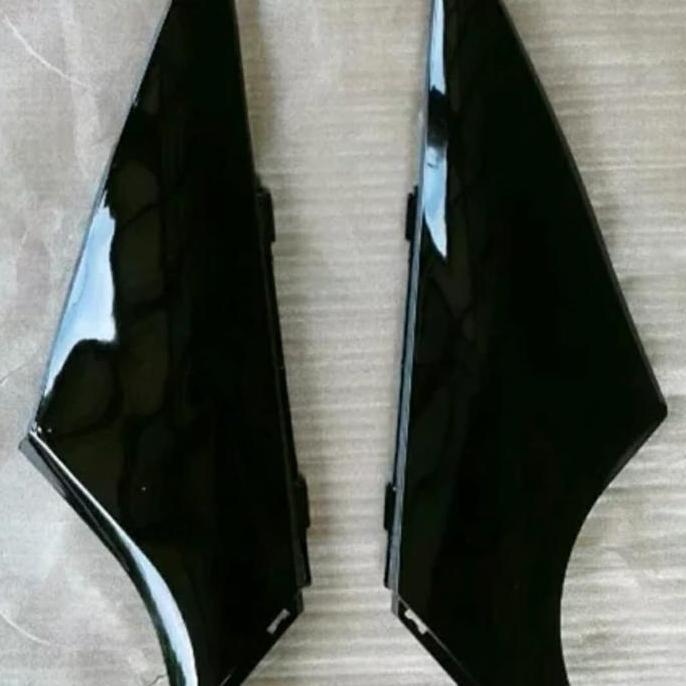 Narita. Tool box accu atau tutup aki Supra X 125