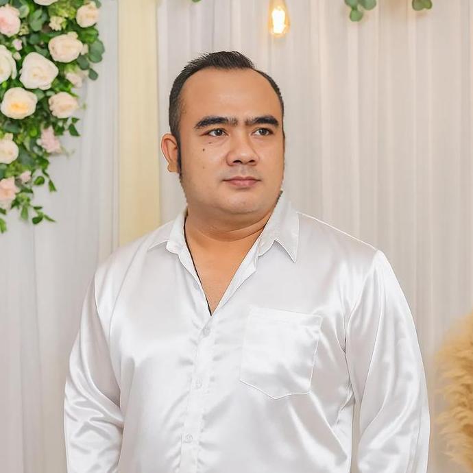 Kemeja Pria Satin Silk Premium kondangan/lamaran/prewedding/Formal LT