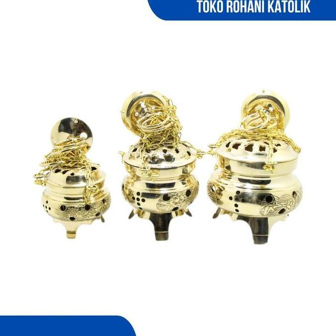 WIRUK PENDUPAAN KATOLIK / WIRUK DAN NAVIKULA / PERLATAN MISA / PERLENGKAPAN IBADAH / SALIB DUDUK KAT