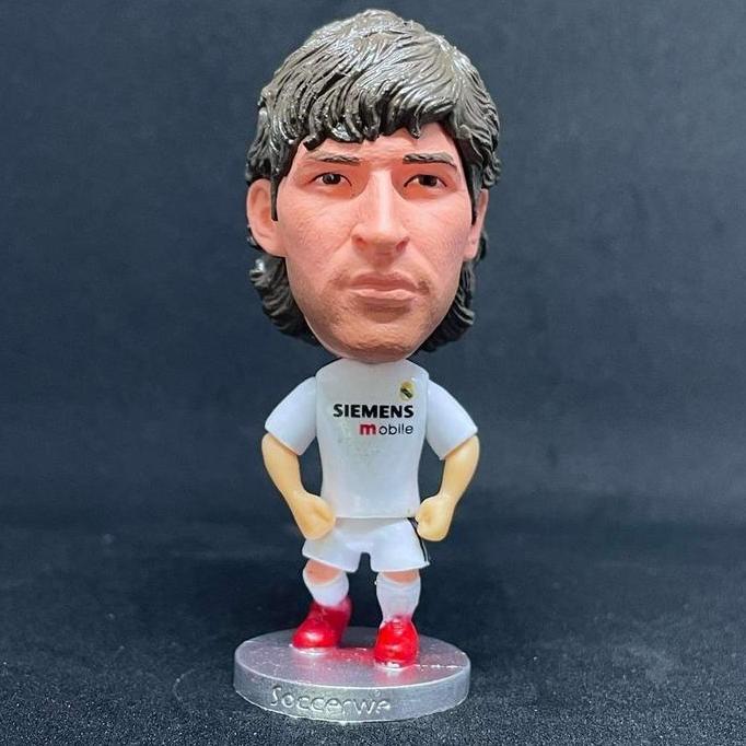 Action figure Raul Gonzalez Real Madrid 2003 soccerwe