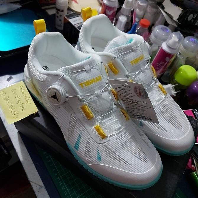 sepatu tibhar boa (tanpa mengikat tali sepatu)