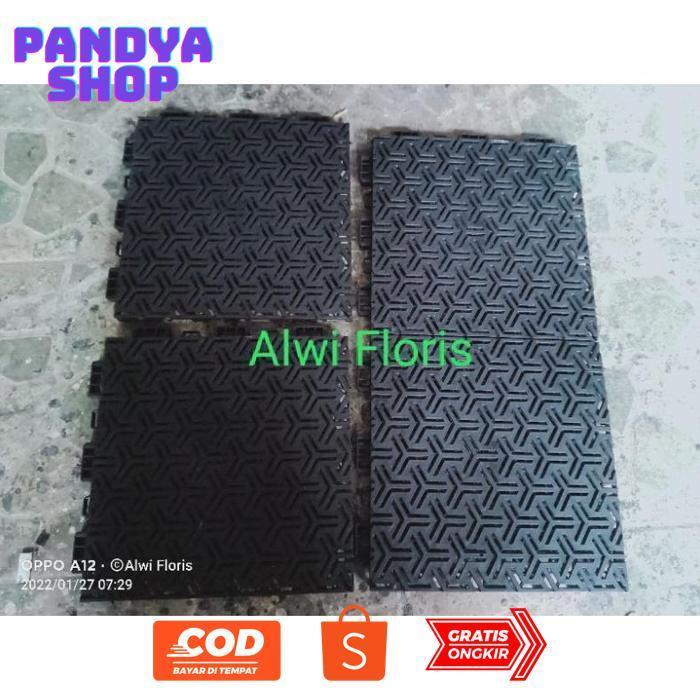 lij-56 Menjual drainase cell pelastik, alas rumput sintetis tebal 1,5cm Viral