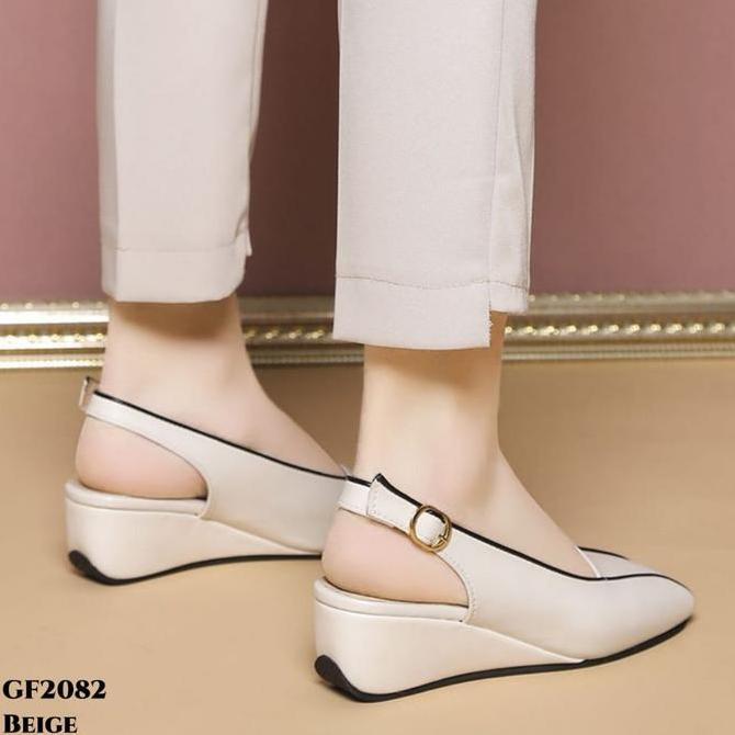 Sneakers Sepatu Wanita  Flat Shoes Wanita  Fashion Wanita Ala Korea GF2082 SS597