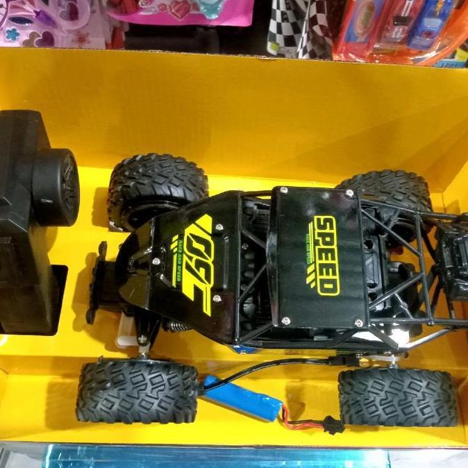 RC/mobil remot control off road murah dan sudah bisa mengeluarkan asap