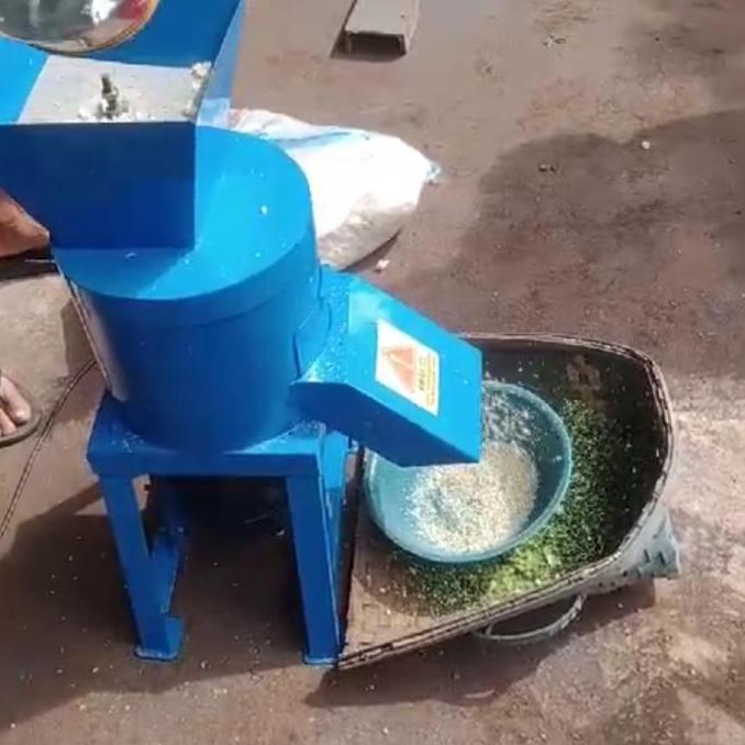 mesin pencacah dan penggiling coper multi fungsi.giling jagung upilan .karak.daun2nan jadi lembut pl