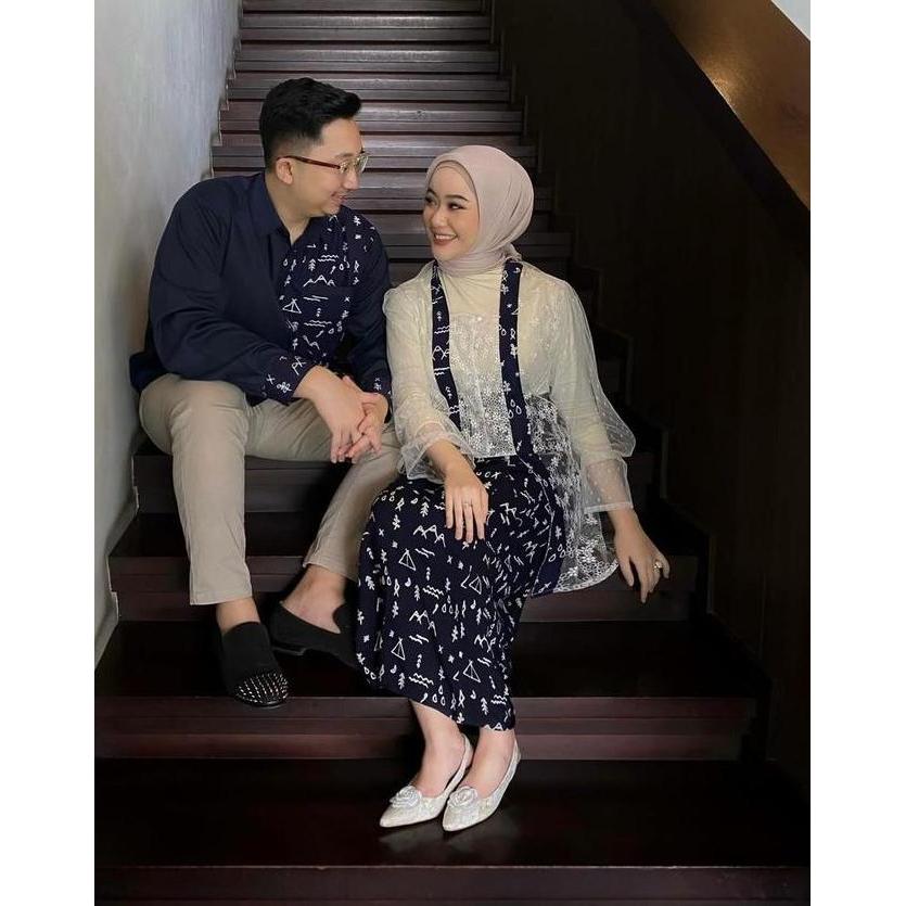 Solo Batik Store - Setelan Kebaya Couple Brukat Aplikasi Katun Jumputan Kemeja Pria Lengan Panjang B