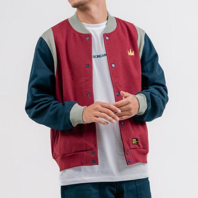 Promo Screamous Jacket Varsity Foojie Maroon