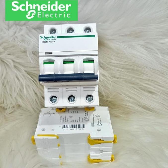 Terjangkau Mcb Schneider 3Phase A9F74325 25A Original/Mcb Schneider