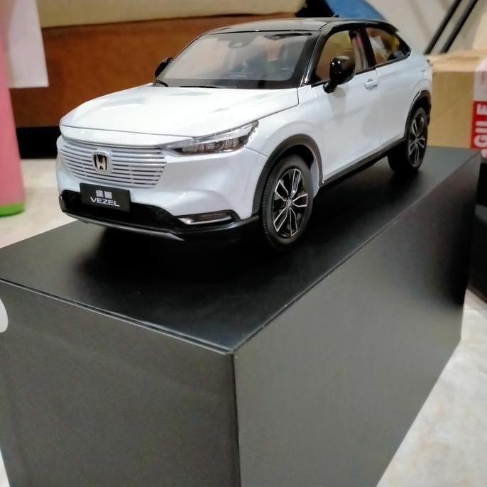 1/18 Honda HRV NEW Honda Vezel Diecast