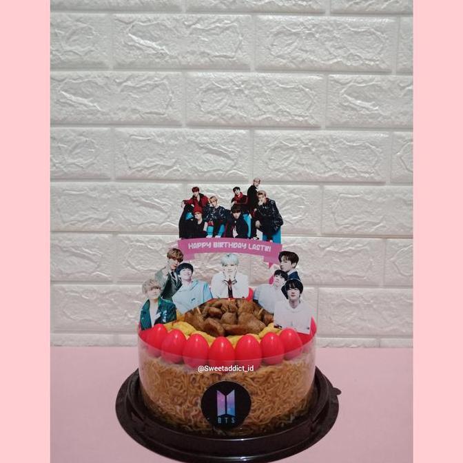 Noodle Cake / Indomie Cake / Mie Ulang Tahun / Kue Mie / Mie Cake