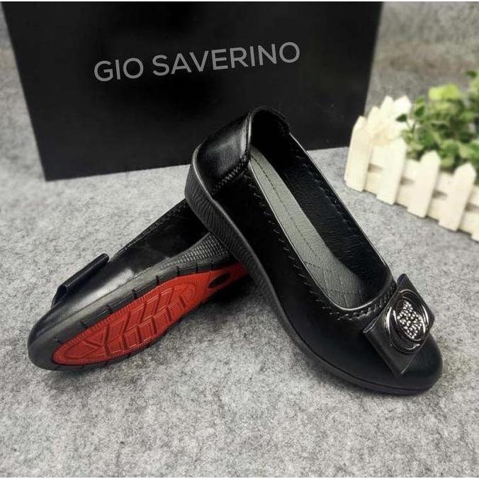 Gio Saverino Sepatu Wedges Wanita Berlin