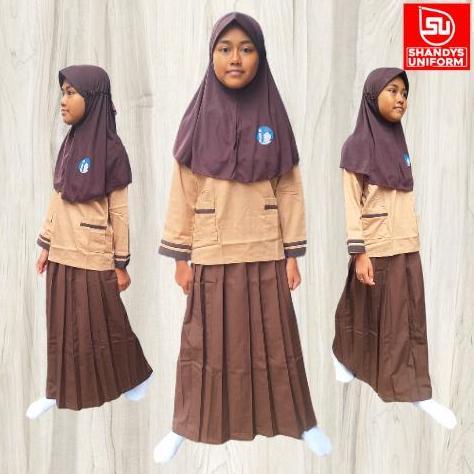 Setelan pramuka siaga putri