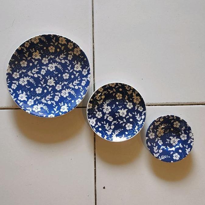 Piring Keramik Blue Rose/Piring Hias Biru Putih/FREE KAWAT GANTUNG