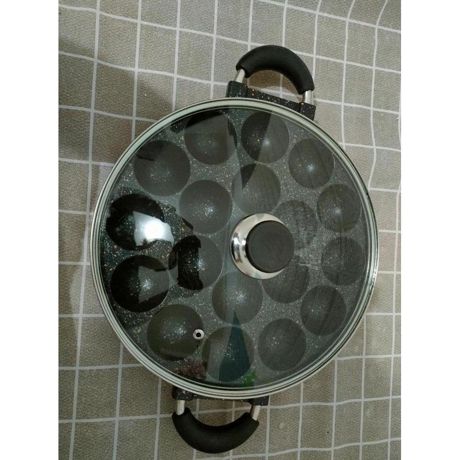 Cetakan Kue 19 Lubang Happy Fun Peralatan Teflon