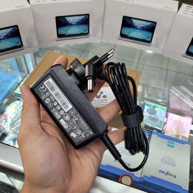 Adaptor Charger r E3-112 E3-111 E11-111 V5-132 V5-122 V5-121 -JB