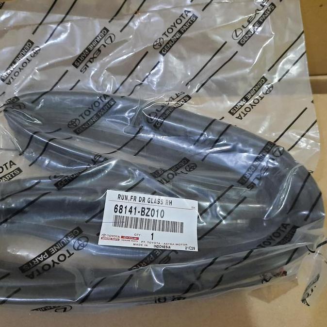 Karet Kaca Pintu Depan Kanan Xenia Avanza 2007 2008 2009 2010 2011