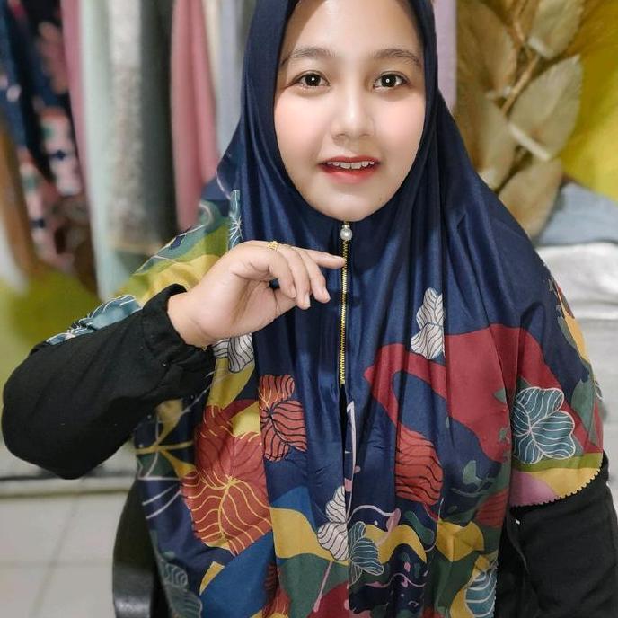 Promo Ziper Jumbo Motif/Segi4 Syari Motif Resleting/Hijab Segi 4 Jilbab Instan Square Mewah Cod
