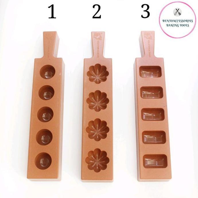 cetakan kue nastar bulat atau bunga bahan plastik import