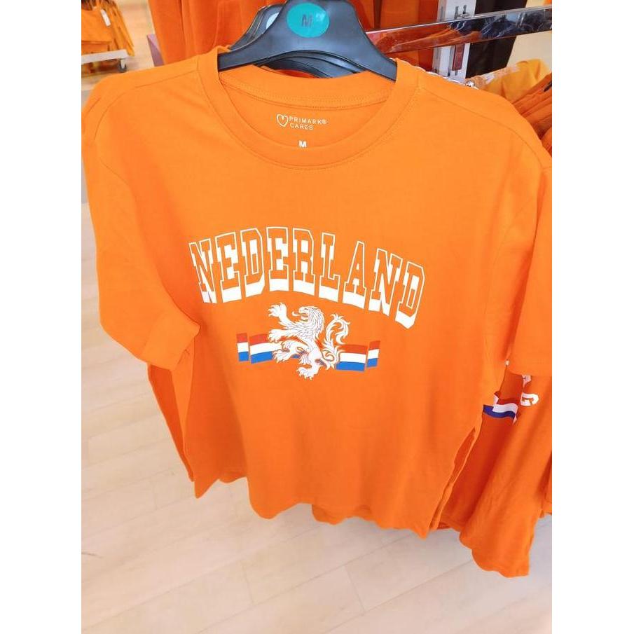 Kaos Netherland Primark