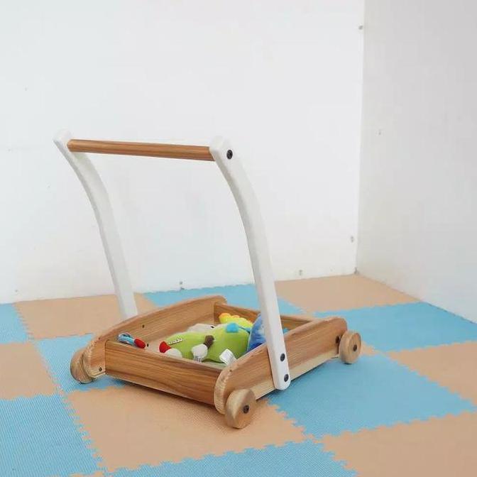 wooden push baby walker kereta troli dorong bayi belajar berjalan