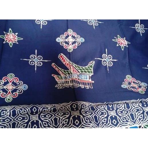 Batik Toraja Wanita