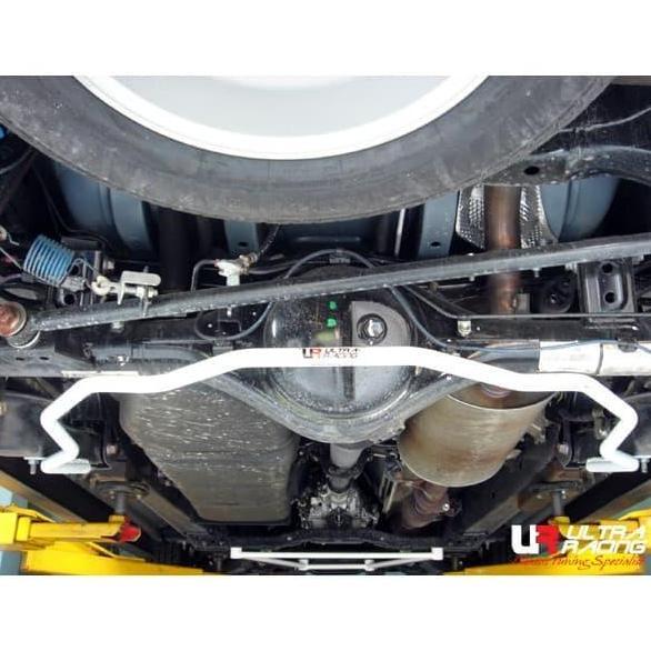 Aksesoris Stabiliser Swaybar ULTRA RACING Fortuner Grand Innova 03-14
