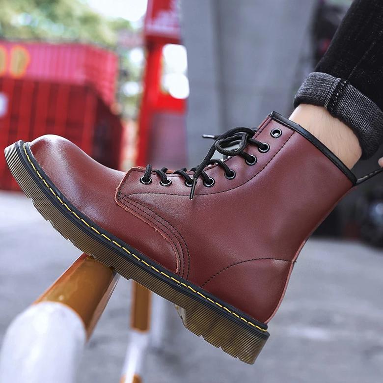 Fashion Men's Leather Boots Genuine Leather Shoes Outdoor Boots Motorcycle Boots Riding Boots Snow B