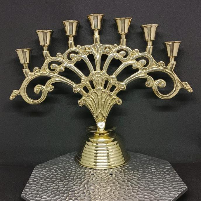 Tempat Lilin Kuningan Gold , cabang 7 / 7 Lubang lilin