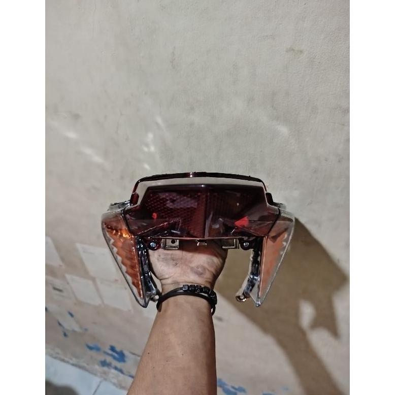 Lampu Stop Belakang Vario 125 Techno Lama Custom Hitam Oranye Komplit