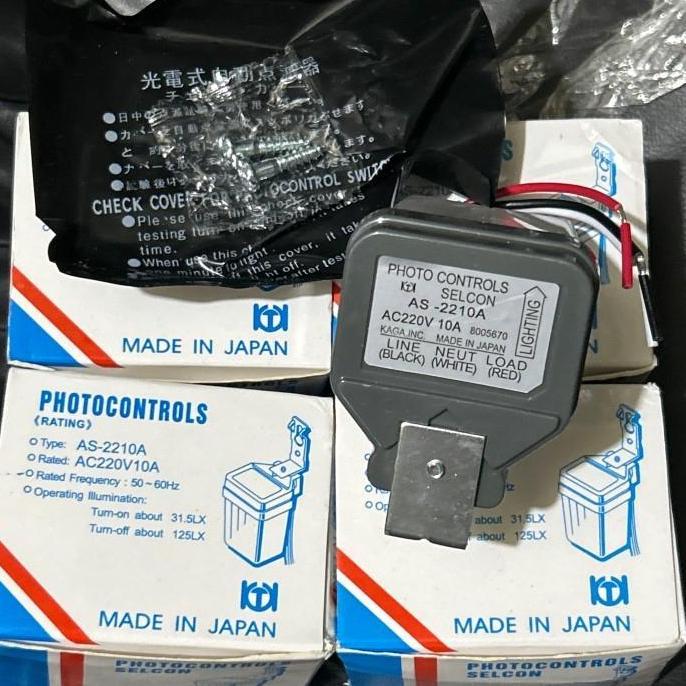PHOTOCELL SELCON AS-2210A 10A/PHOTOCONTROLS 10A AS2210A SELCON