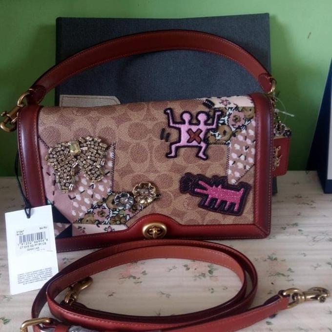 Tas coach keith haring