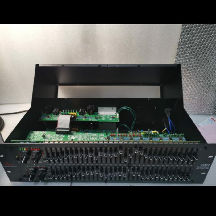 Equaliser dbx 2231 dbx2231 ic Full macro 2 x 31 channel original