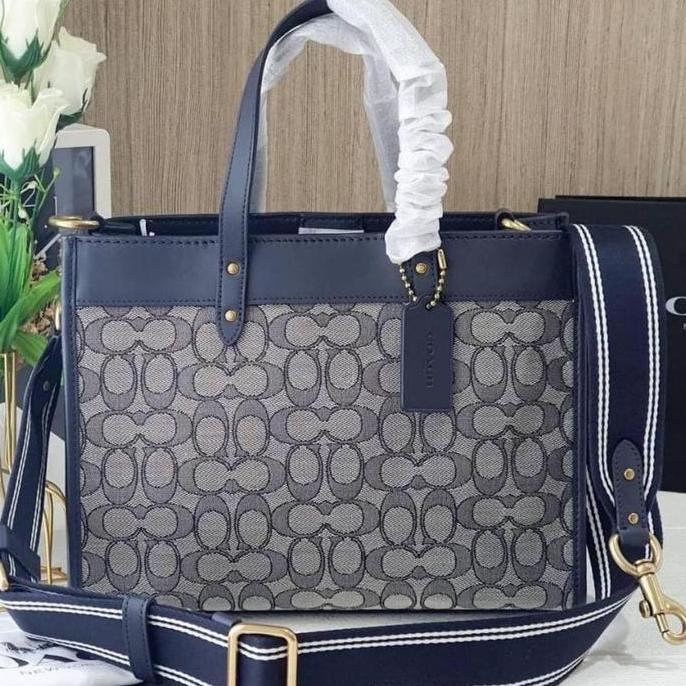 coach field tote 30