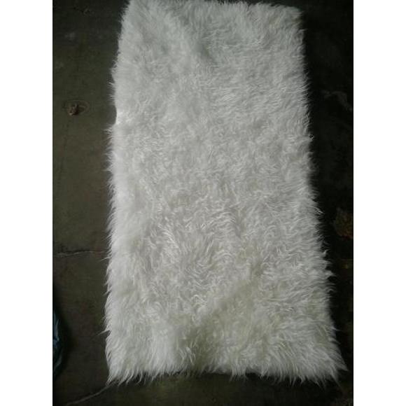 KARPET BULU PUTIH MURAH / KARPET KOREA
