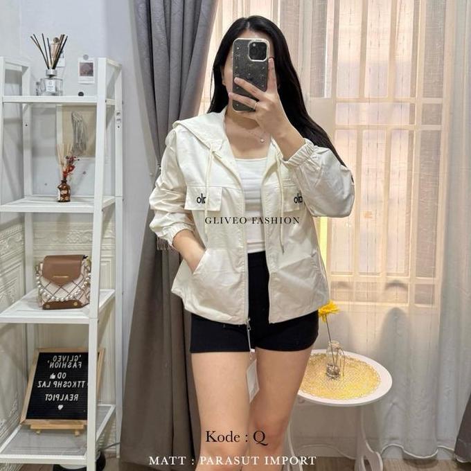 Outfitkekinian- Gliveo (Cod) - Jaket Korea Parasut Import Premium / Jaket Parasut Cewek / Jaket Hood