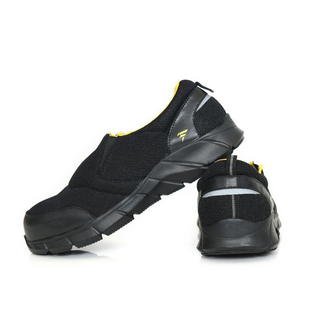 Sepatu Safety Sneakers Pria Slip On Sporty Casual