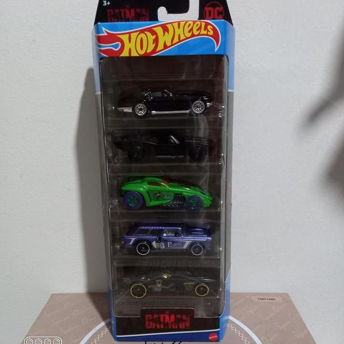 hotwheels gift pack batman terbaru ada the govner hitam catwoman bagus kode 140